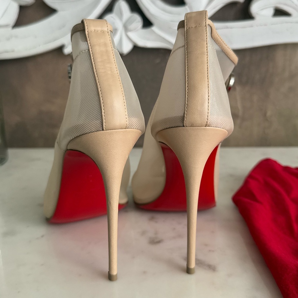 SOLD Christian Louboutin mesh booties stunning heels - Picture 5 of 13